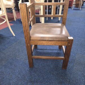 Vintage houten kinderstoel – massief hout