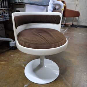 Retro draaistoel wit/bruin – lounge stoel jaren 70 stijl