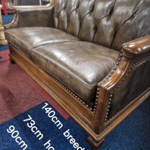 Klassieke Chesterfield stijl bank met fauteuil – donkerbruin