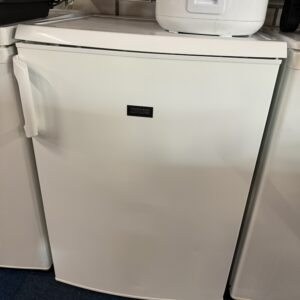 Zanussi vrijstaande koelkast – wit – compact model